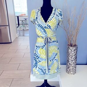 Bcbgmaxazria wrap dress